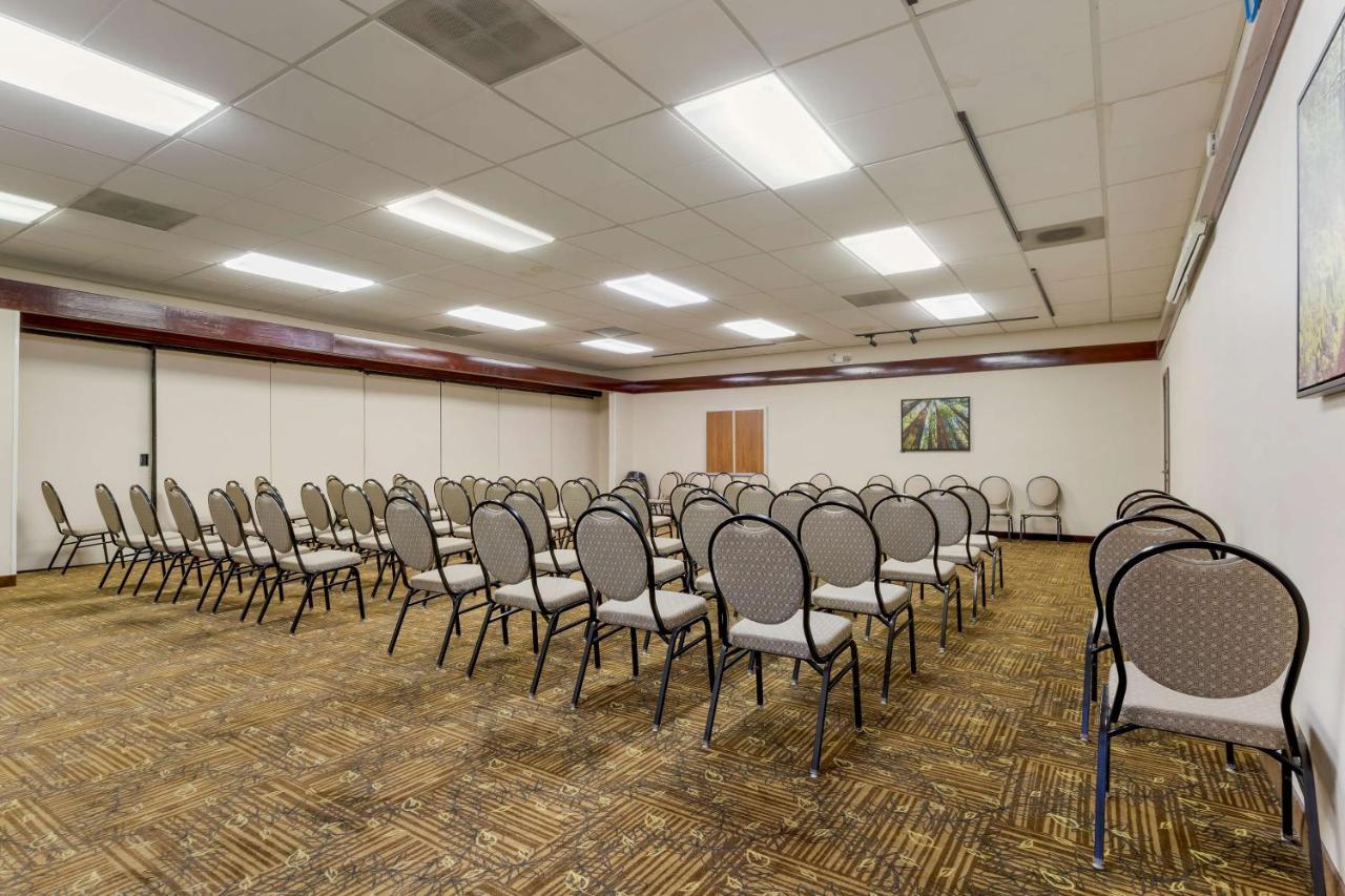 Best Western Plus Forest Park Inn Gilroy Exterior foto