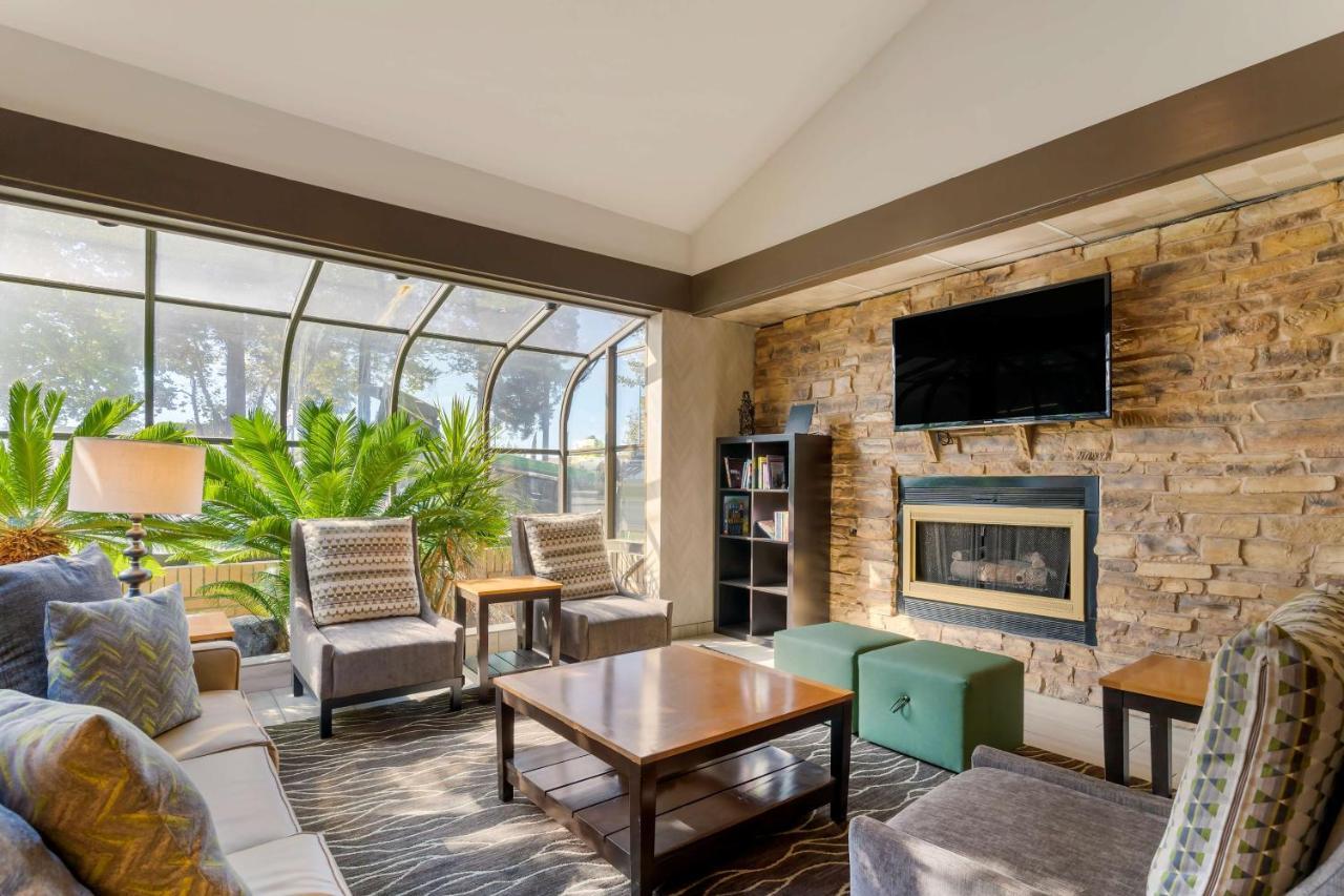 Best Western Plus Forest Park Inn Gilroy Exterior foto