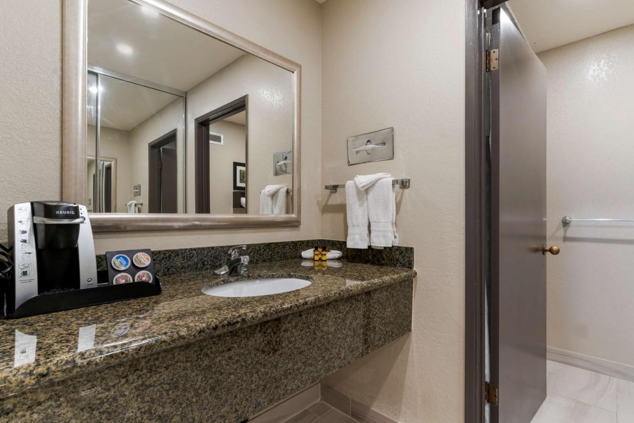 Best Western Plus Forest Park Inn Gilroy Exterior foto